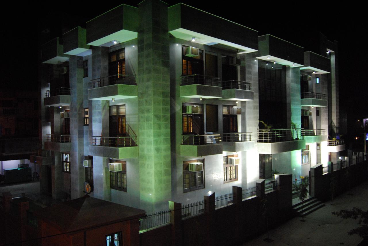 The Urmi Hotel Haridwar Exterior photo